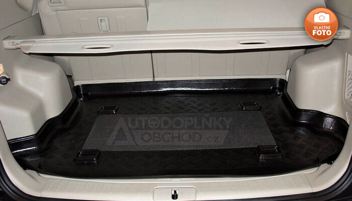 Vana do kufru přesně pasuje do zavazadlového prostoru modelu auta Hyundai Tucson 2004-